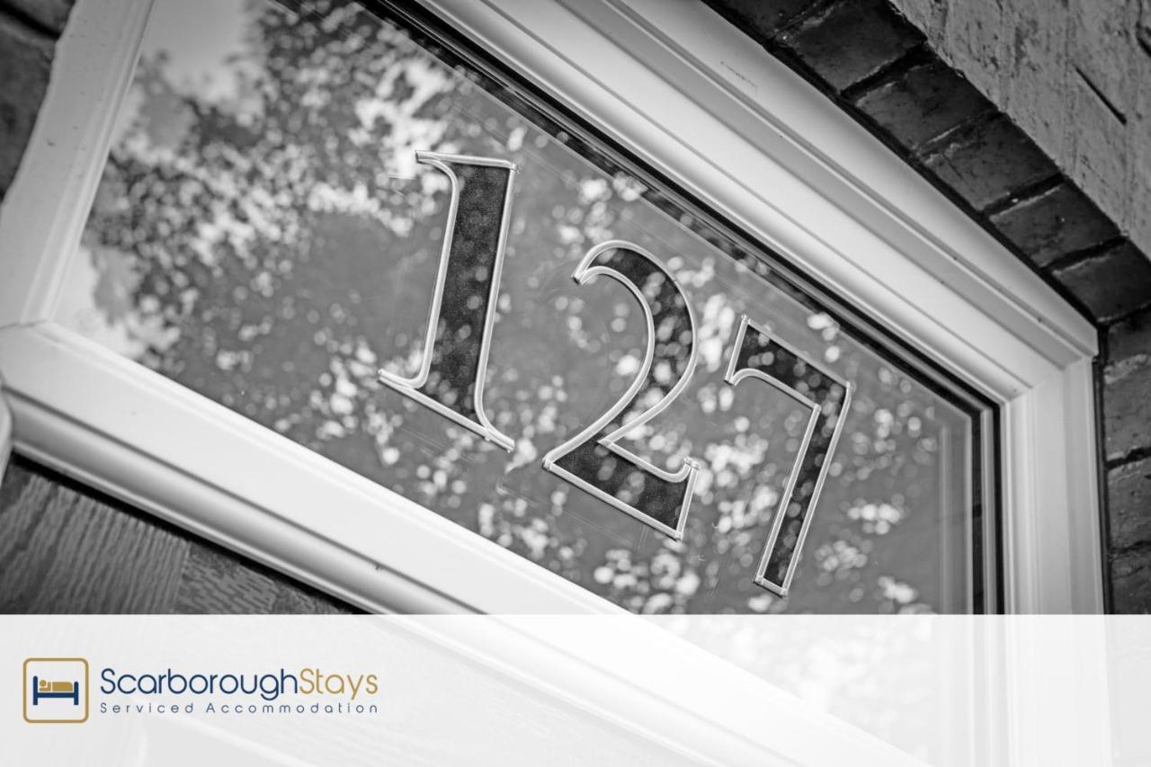 Scarborough Stays - Luxury Townhouse Ideal For Large Groups - Hot Tub Exterior foto