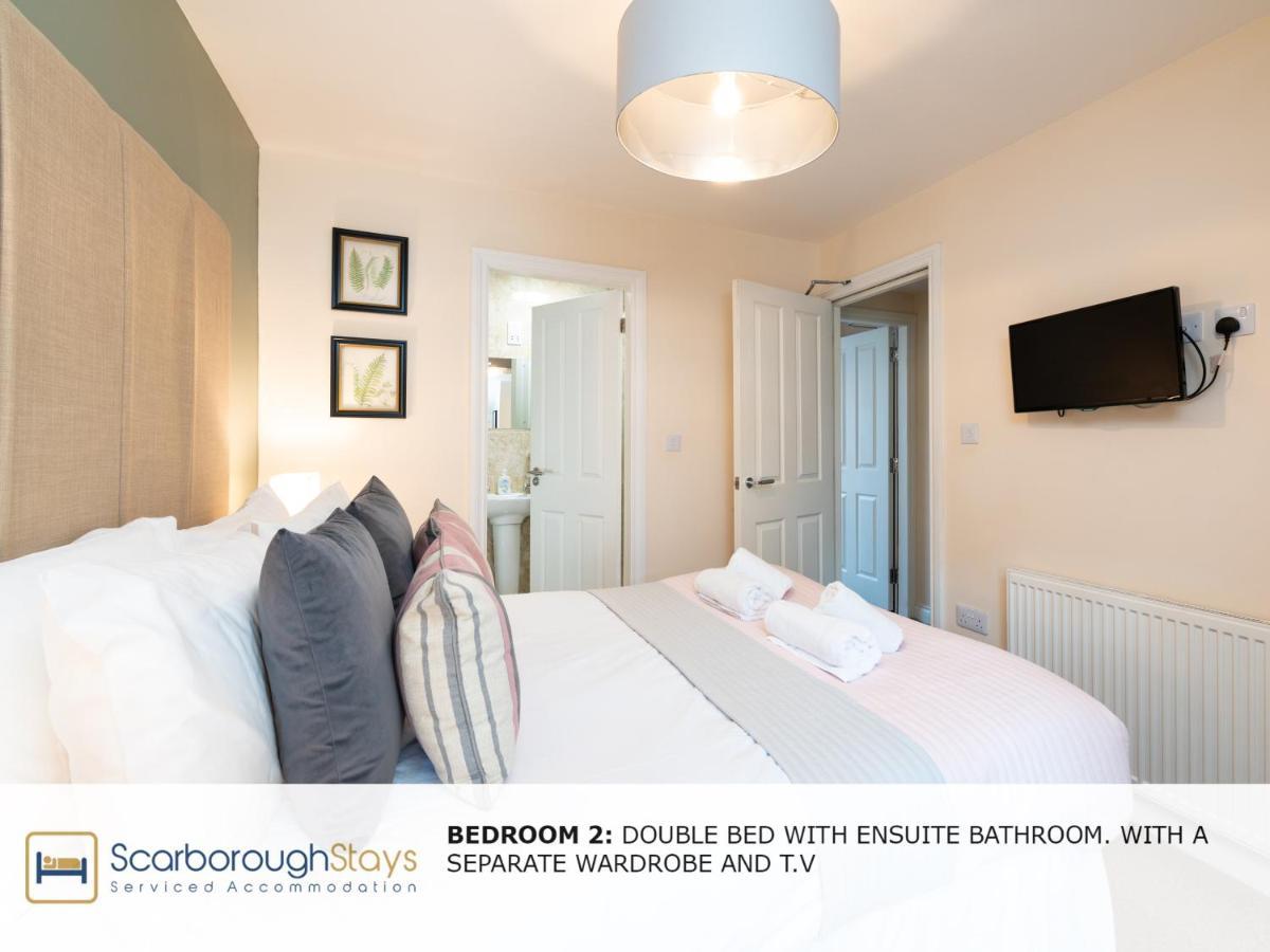 Scarborough Stays - Luxury Townhouse Ideal For Large Groups - Hot Tub Exterior foto